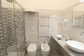 Cadorna Luxury Hotel
