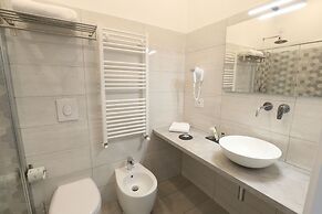 Cadorna Luxury Hotel