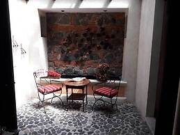 Casa Antigua