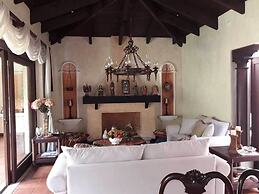 Casa Antigua