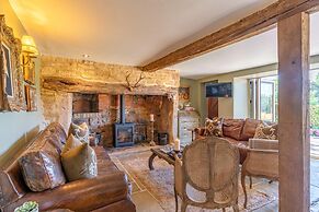 Luxury Cottage in Snowshill by Broadway Cotswolds