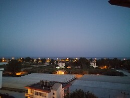 Deniz Apart