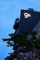 9h nine hours woman Shinjuku