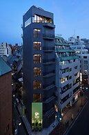 9h nine hours woman Shinjuku