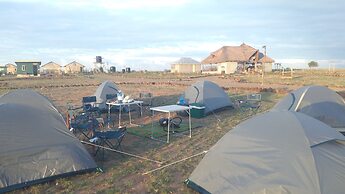 Little Amanya Camp