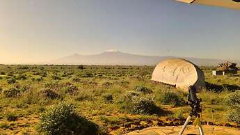 Little Amanya Camp