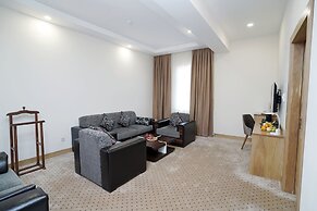 Milan Hotel
