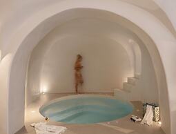 Utopia Suites Santorini