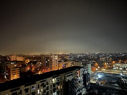 Stunning 3-Room Penthouse W10+W11