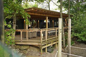 10 Loch View With Loch Views