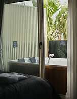 Roas Hotel