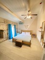 Alaca Butik Otel