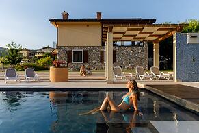 Residence Rustico