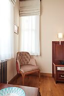 White Palace Old City Boutique Hotel