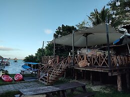 Papitos Bacalar Hotel and Marina