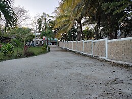 Papitos Bacalar Hotel and Marina