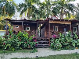 Papitos Bacalar Hotel and Marina