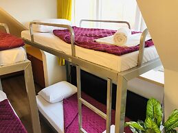 Space Hostel