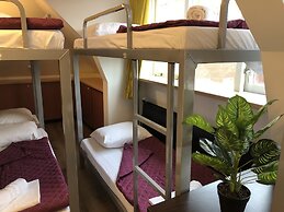 Space Hostel