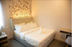 The Crown Hotel Klia