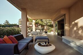 Luxurious Villa Philoxenia