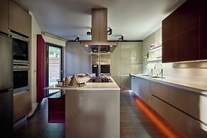 Luxurious Villa Philoxenia