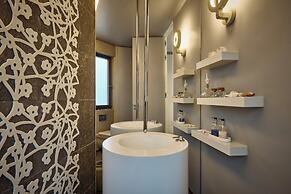 Luxurious Villa Philoxenia
