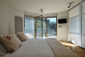 Luxurious Villa Philoxenia