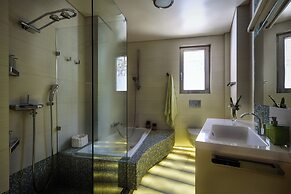 Luxurious Villa Philoxenia