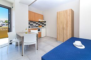 Theo Star Beach Hotel