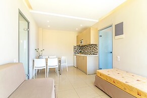 Theo Star Beach Hotel