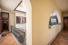 Warm Apt In Ancient Building In Vatican-p S Pietro