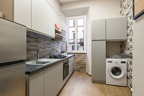 New Completely Renovated Apt In Vatican Peppes