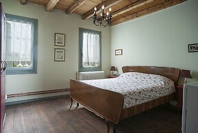 Room-b&b Carlonga 2 Double Rooms For 4 P