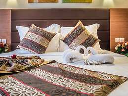 Prideinn Mombasa City 8