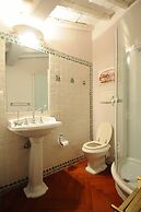 Cozy Central City Apartment