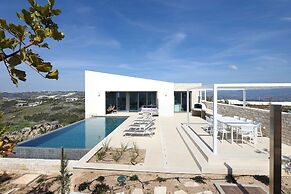 Minthis Resort