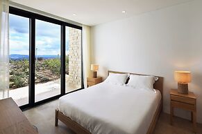 Minthis Resort