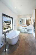 Minthis Resort
