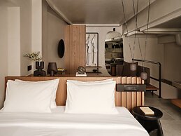 Hom Santorini