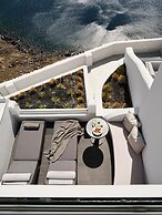 Hom Santorini