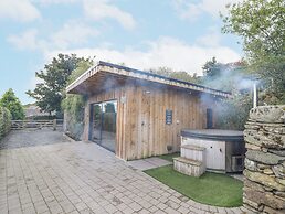 Hilltop Lodge