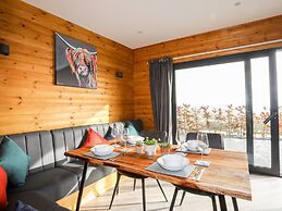 Hilltop Lodge