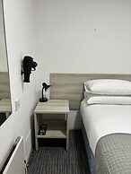 Broadview Hotel
