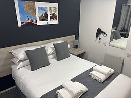Broadview Hotel