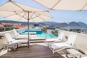 Harbour Square Hotel
