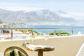 Harbour Square Hotel