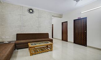Treebo Alankar Hoshangabad Road