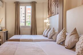 HOTEL ROYAL