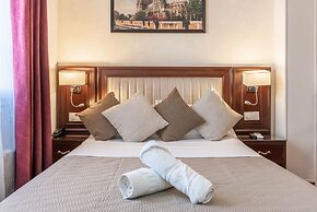 HOTEL ROYAL